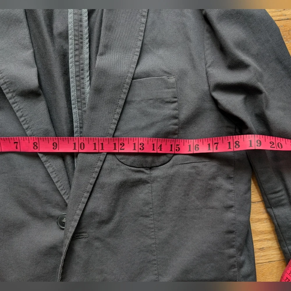 GAP Charcoal Blazer - Picture 6 of 8